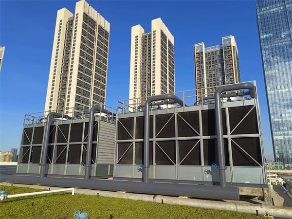 冷卻塔選玻璃鋼好還是不銹鋼好?